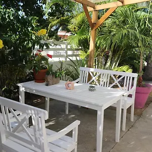 Appartement Le Colibri Et Le Frangipanier, Trinité (Tartane)